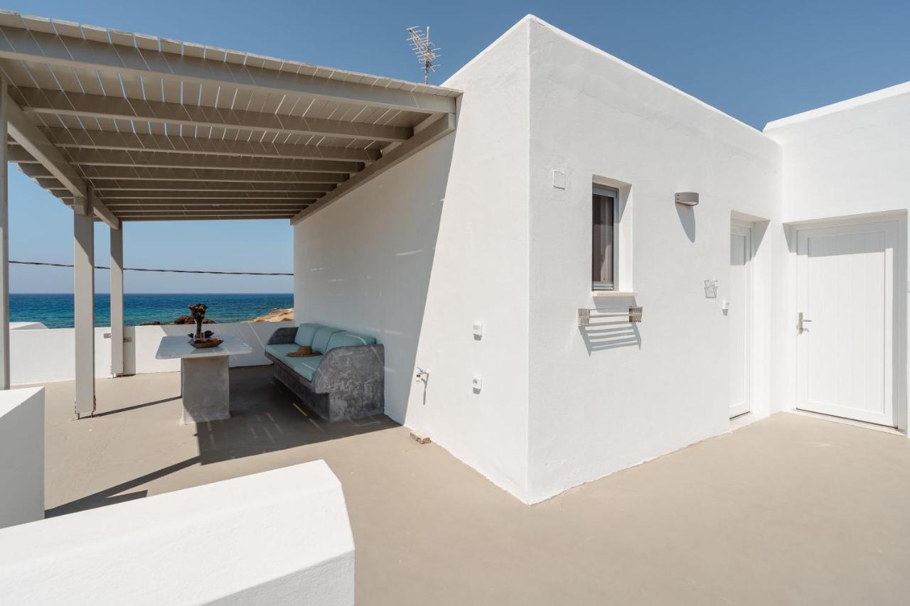 Celestial Seaview Apartments- Apollon Naxos City المظهر الخارجي الصورة