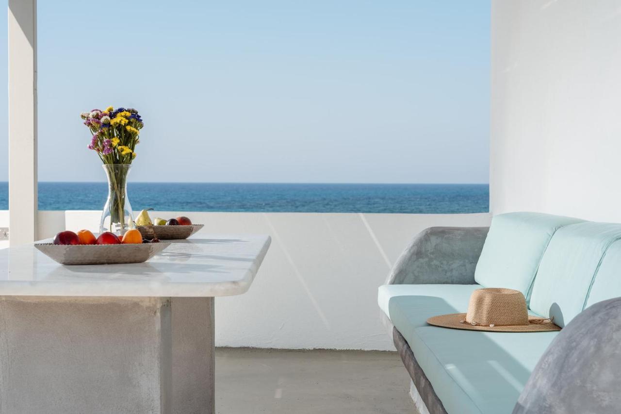 Celestial Seaview Apartments- Apollon Naxos City المظهر الخارجي الصورة