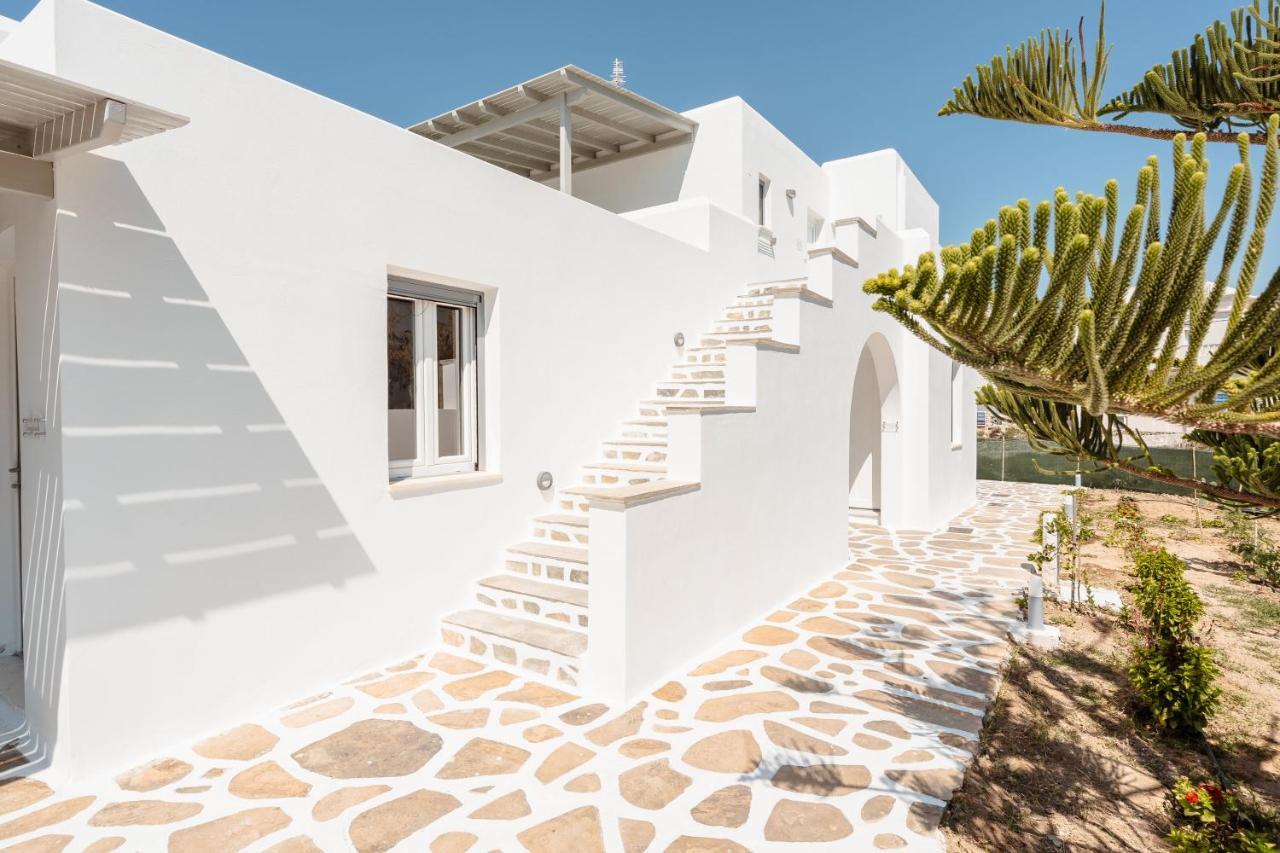 Celestial Seaview Apartments- Apollon Naxos City المظهر الخارجي الصورة